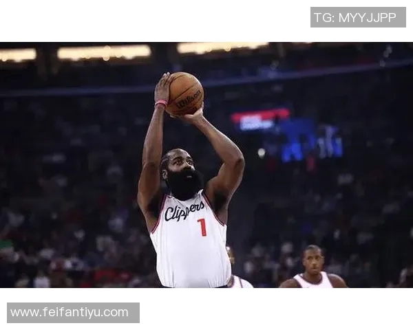 哈登季前赛助攻如潮小卡火力全开祖巴茨高效表现引期待 哈登季前赛助攻如潮小卡火力全开祖巴茨高效表现引期待