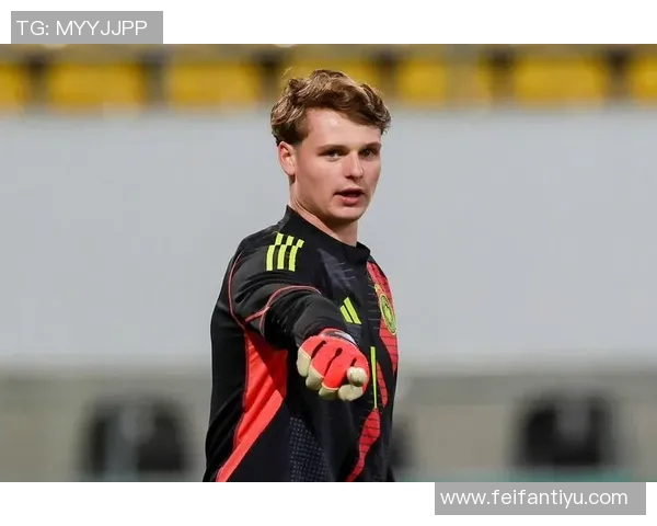 乌尔比希强调战胜科隆是首要目标不愿评论诺伊尔续约问题