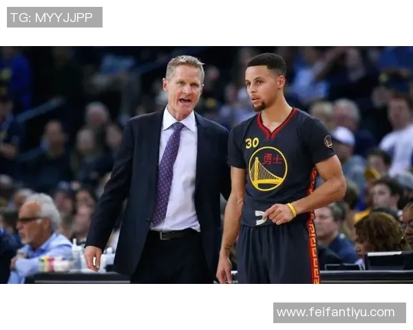 科尔谈球队轮换模式尚未确定期待库里尽快回归助力 科尔谈球队轮换模式尚未确定期待库里尽快回归助力